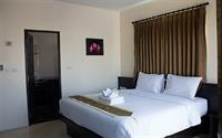 Aparthotel Super Special! 7 Minutes At Bangla Beach, The Center Of Phuket 3*