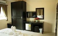Aparthotel Super Special! 7 Minutes At Bangla Beach, The Center Of Phuket
