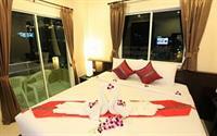 Super Special! 7 Minutes At Bangla Beach, The Center Of Phuket Aparthotel 3*