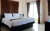 Super Special! 7 Minutes At Bangla Beach, The Center Of Phuket Aparthotel